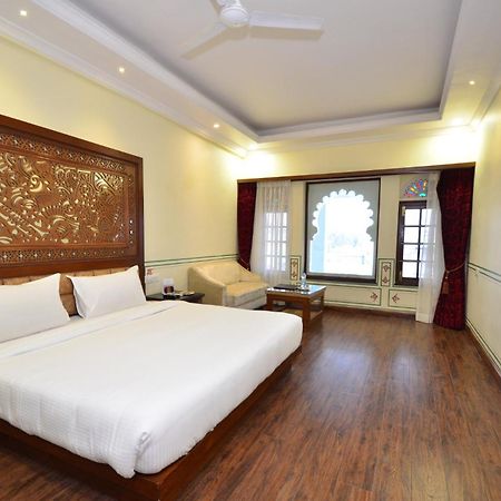 Aaram Mahal by Pachar Group Hotel Udaipur Bagian luar foto