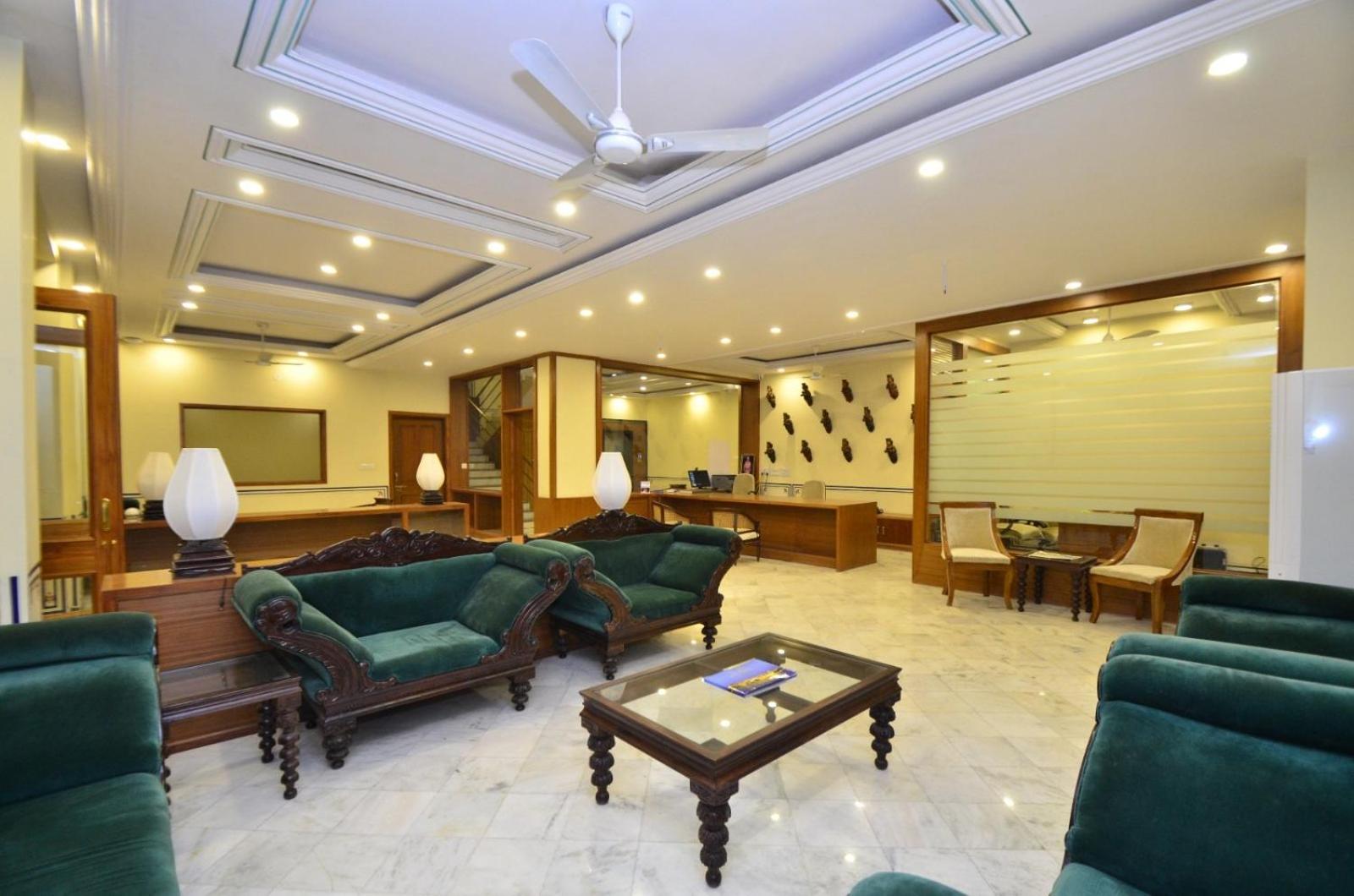 Aaram Mahal by Pachar Group Hotel Udaipur Bagian luar foto