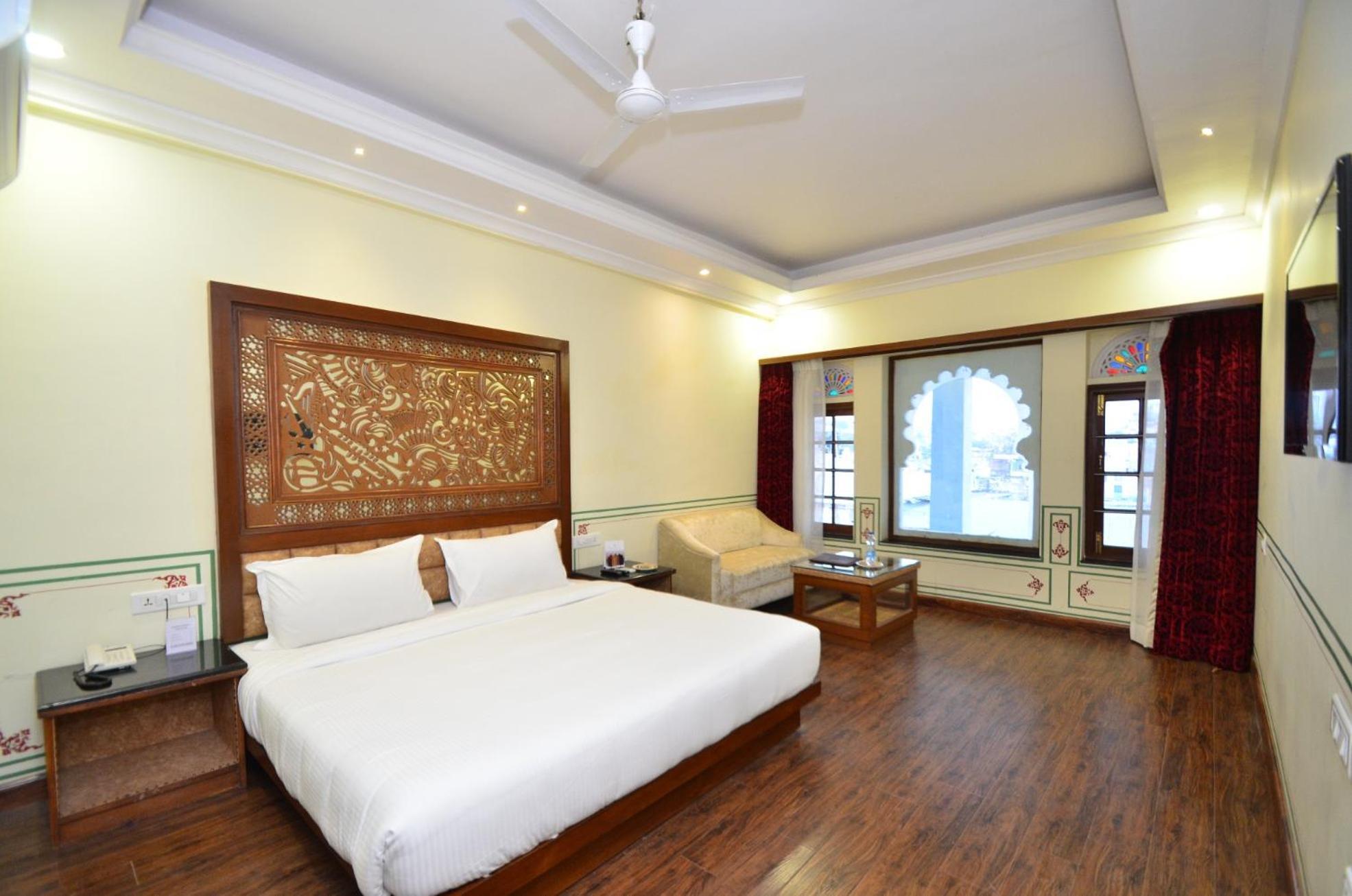 Aaram Mahal by Pachar Group Hotel Udaipur Bagian luar foto