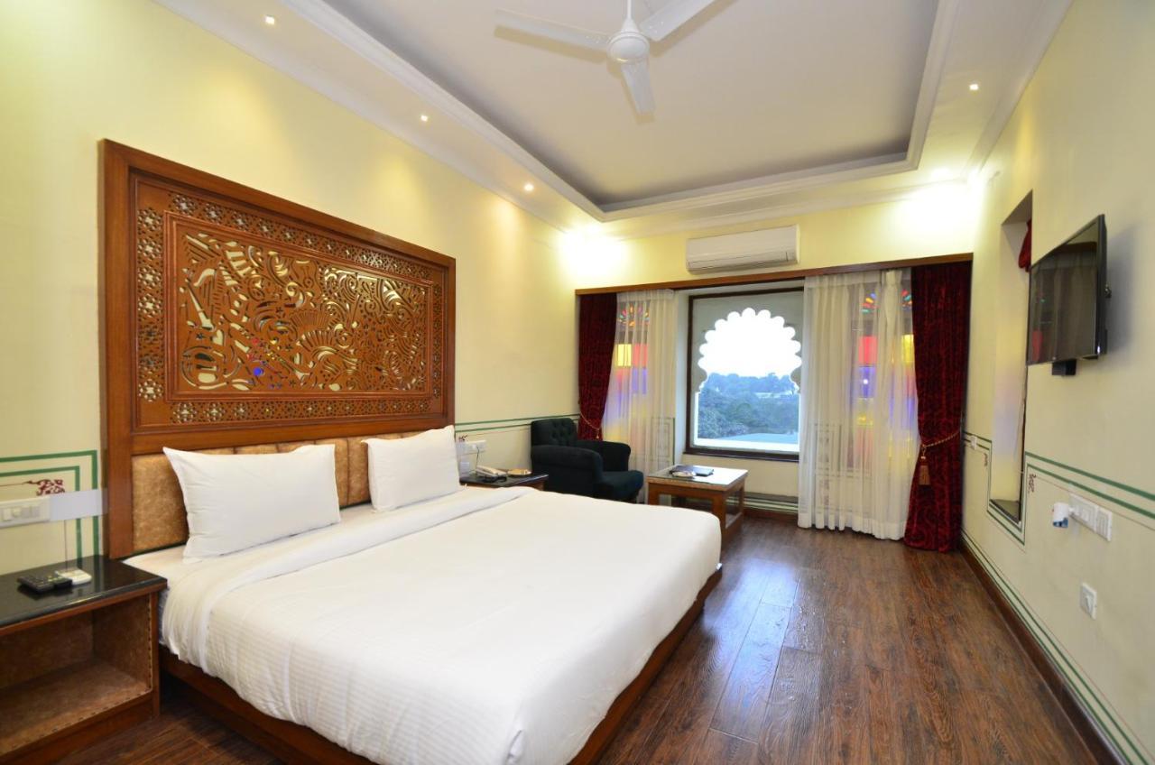 Aaram Mahal by Pachar Group Hotel Udaipur Bagian luar foto